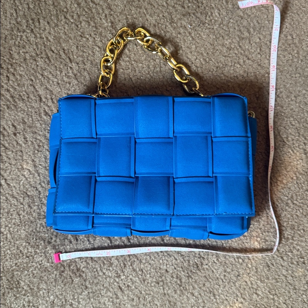 NWT✨ Blue Bag with Gold Chain
